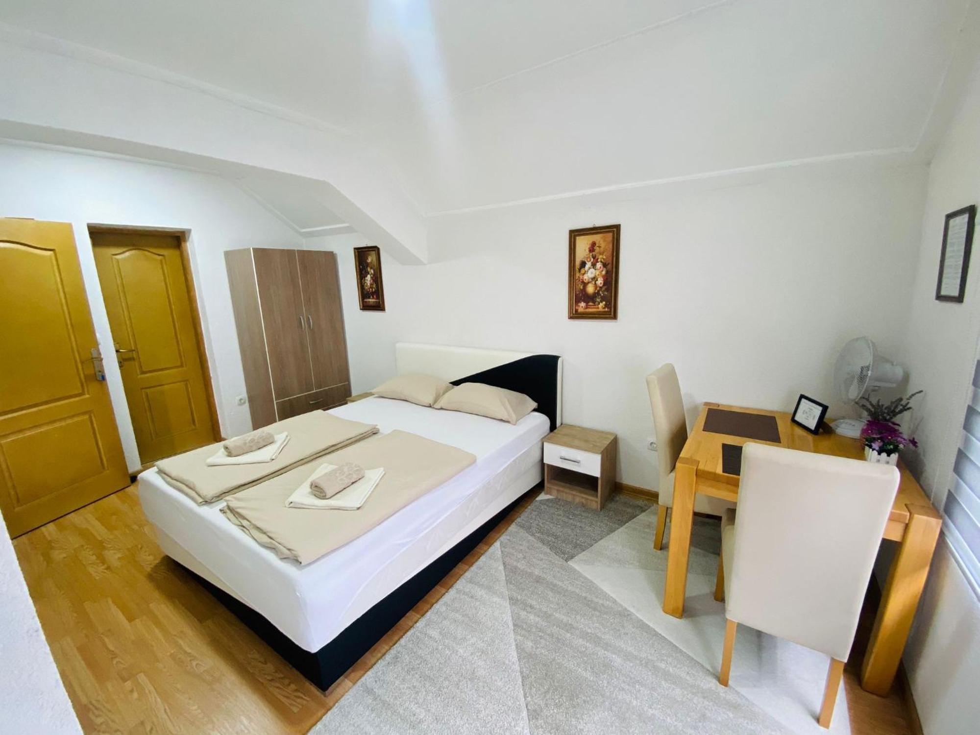 Unaqua Apartments Kulen Vakuf Exterior foto