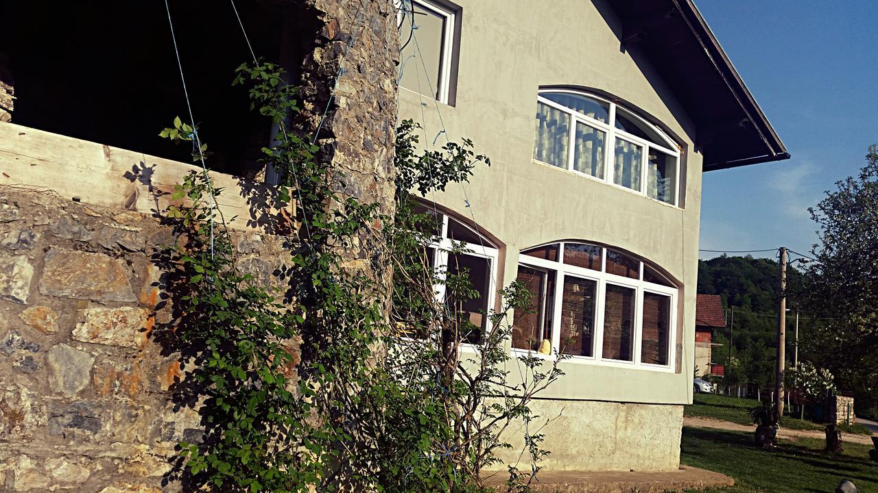 Unaqua Apartments Kulen Vakuf Exterior foto